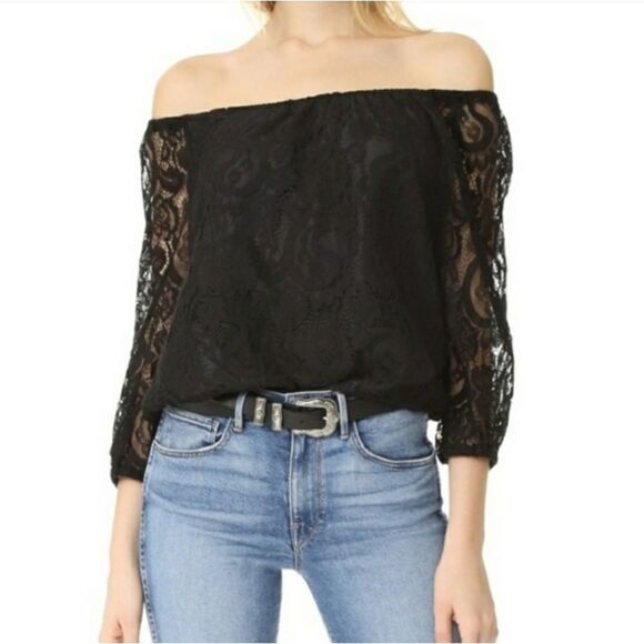 Cupcakes and Cashmere Karla Black Lace Off the Shoulder Top Size Medium - Picture 1 of 11